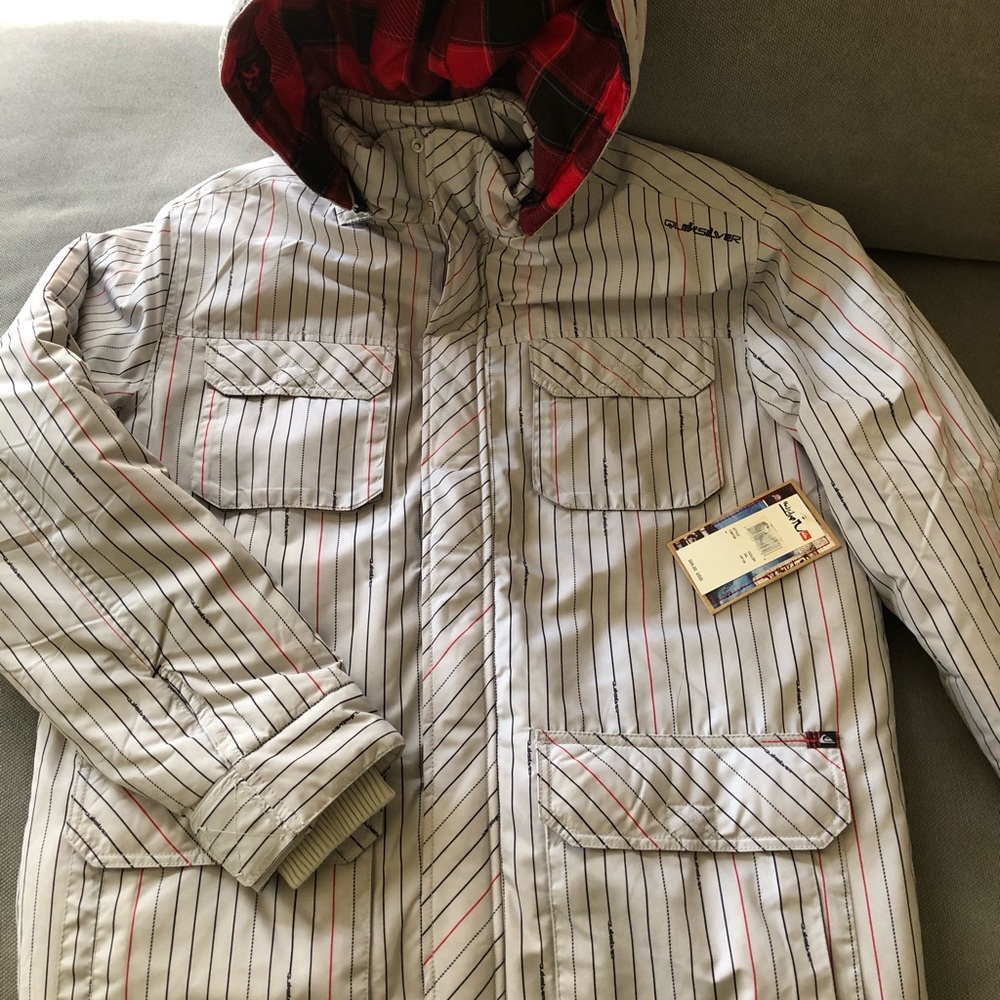Quiksilver Snowboard Jacket NWT Surf Skateboard Ski